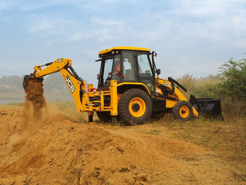 Backhoe Loaders - 4